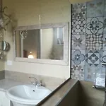 בית כפרי Ca Nostra Restaurant *