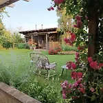 Ca Nostra Restaurant בית כפרי