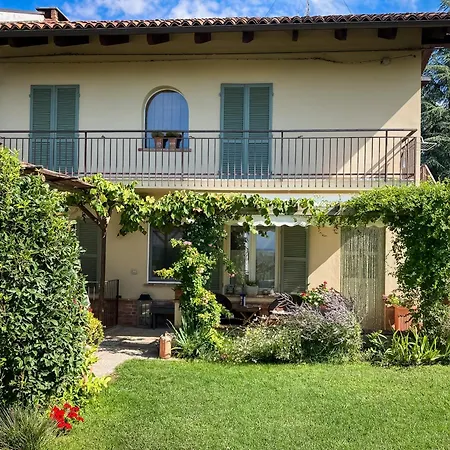 Ca Nostra Restaurant *