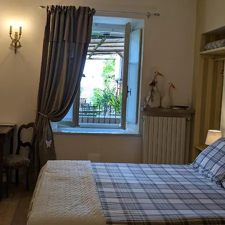 Ca Nostra Restaurant *