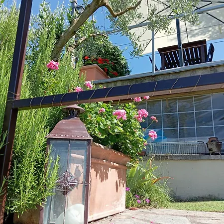 Ca Nostra Restaurant *